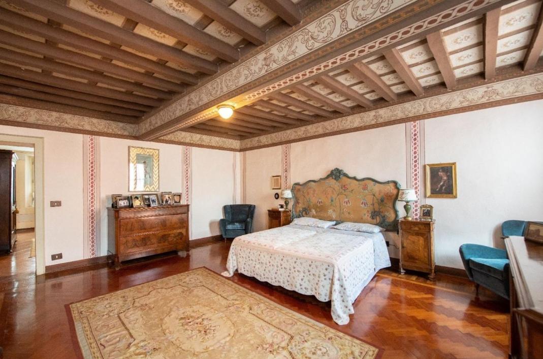 Villa Ottocentesca Immersa Nel Verde Montecavolo Luaran gambar