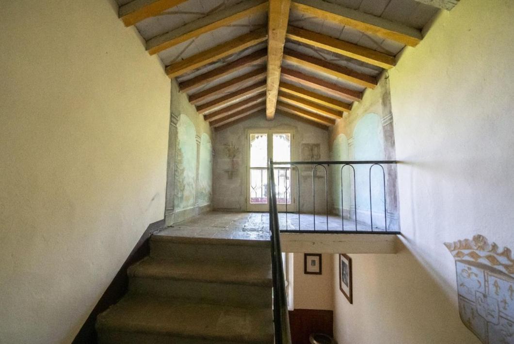 Villa Ottocentesca Immersa Nel Verde Montecavolo Luaran gambar